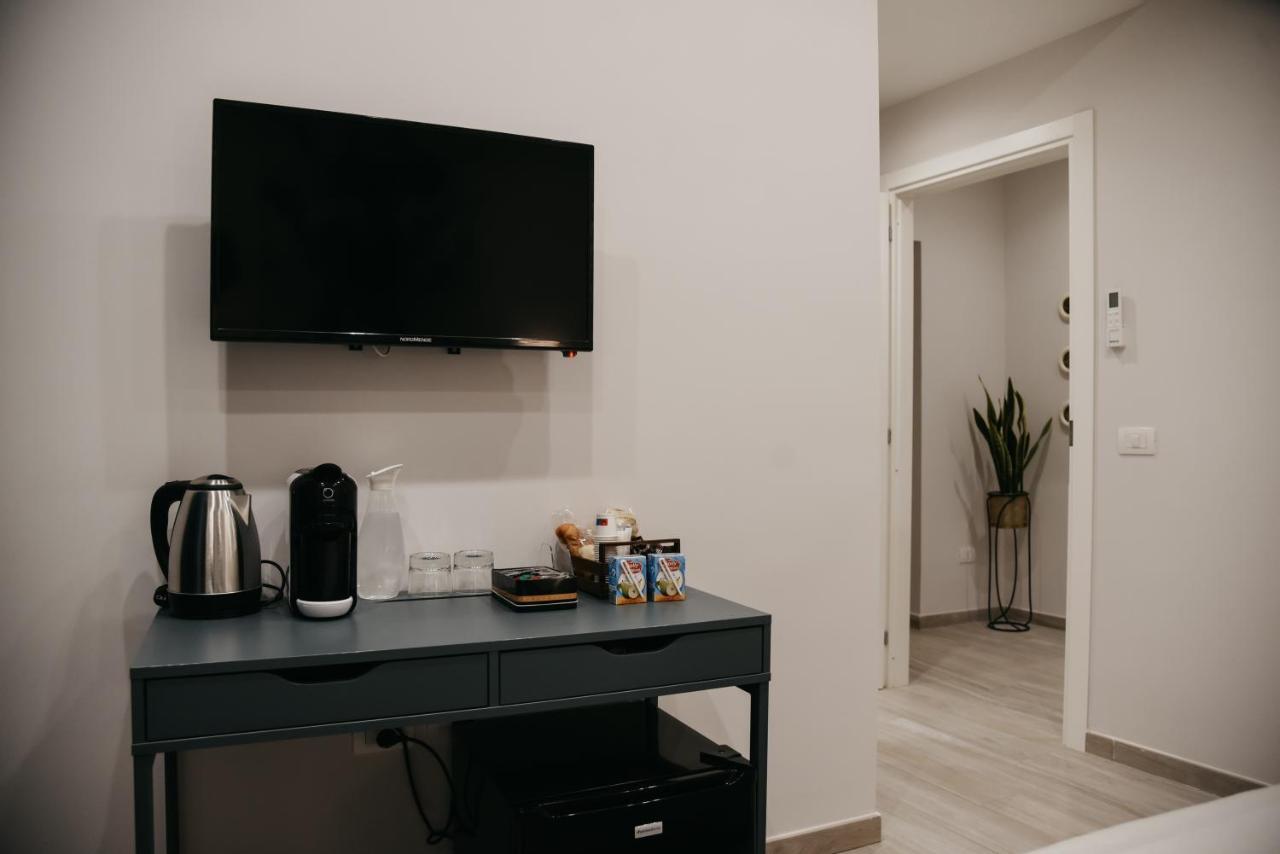 Terra Mia Suite - Chi Tene' O Mare Napoli Bagian luar foto